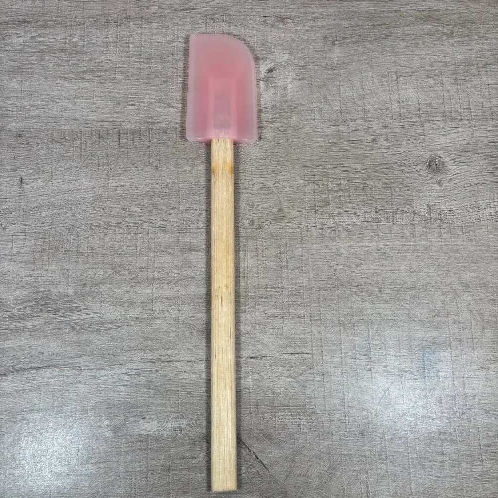 Williams Sonoma Cotton Candy Pink Silicone Scraper Spatula